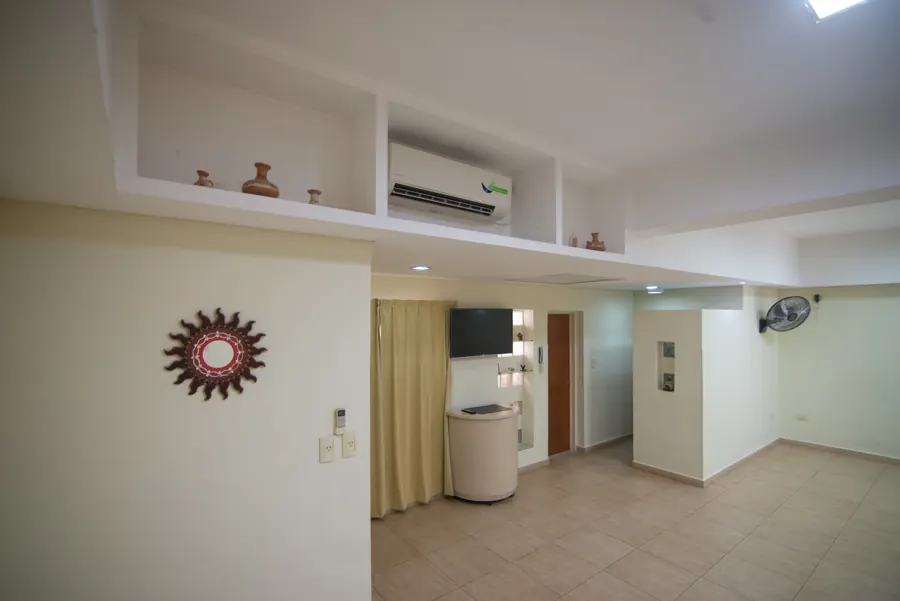 Vista del salón con espacio libre